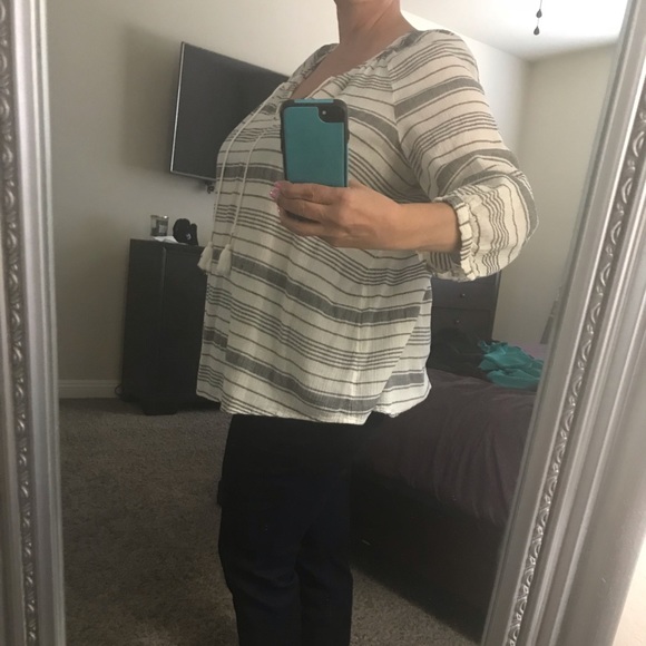 Striped Bojo Style Top - Picture 6 of 8